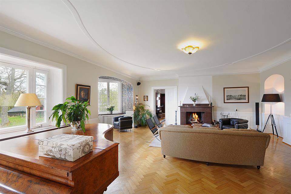 Property for sale in Rönnbacken 2, SALTSJOBADEN, STOCKHOLM, SWEDEN Property for sale in Rönnbacken 2, SALTSJOBADEN, STOCKHOLM, SWEDEN, Houses for sale in Rönnbacken 2, SALTSJOBADEN, STOCKHOLM, SWEDEN